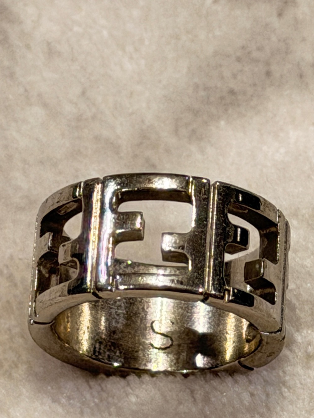 Fendi Forever FF Logo Ring Silver Tone Size S Made in Italy Authentic Designer J